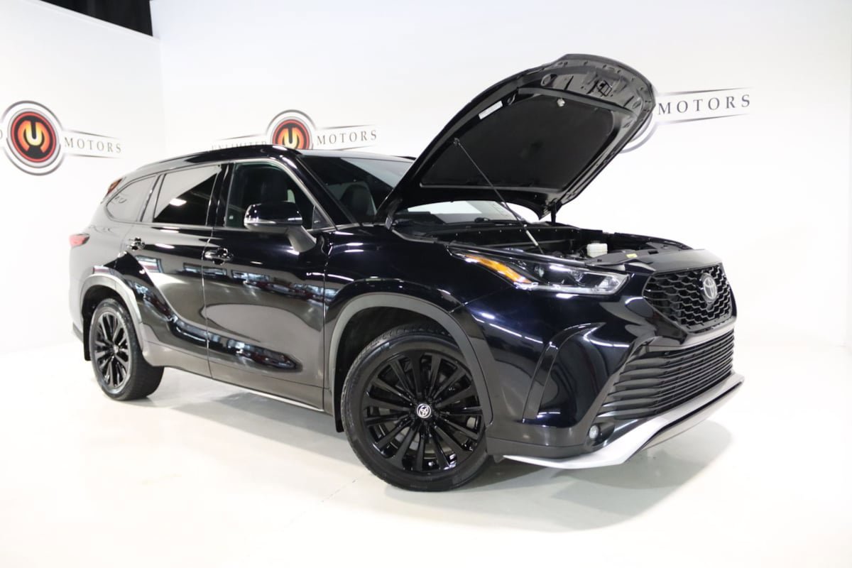 Used 2023 Toyota Highlander L image 30