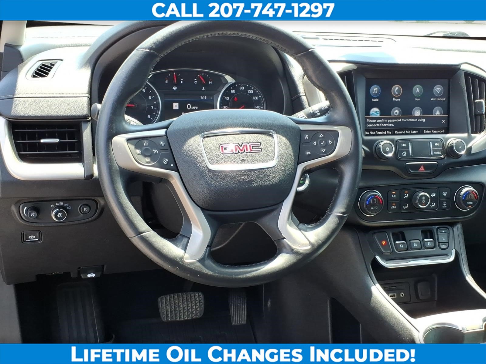 Used 2020 GMC Terrain Denali w/ Denali Premium Package AWD/4WD image 16