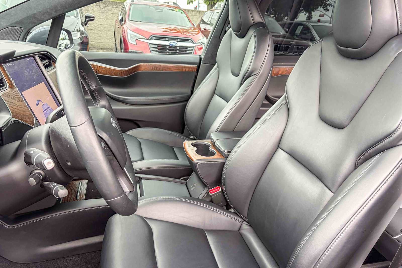 Used 2020 Tesla Model X Long Range image 16