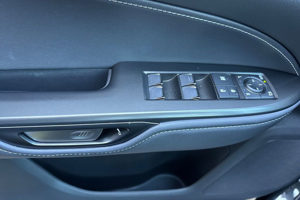 Used 2025 Lexus NX 250 FWD w/ Cold Area Package image 14