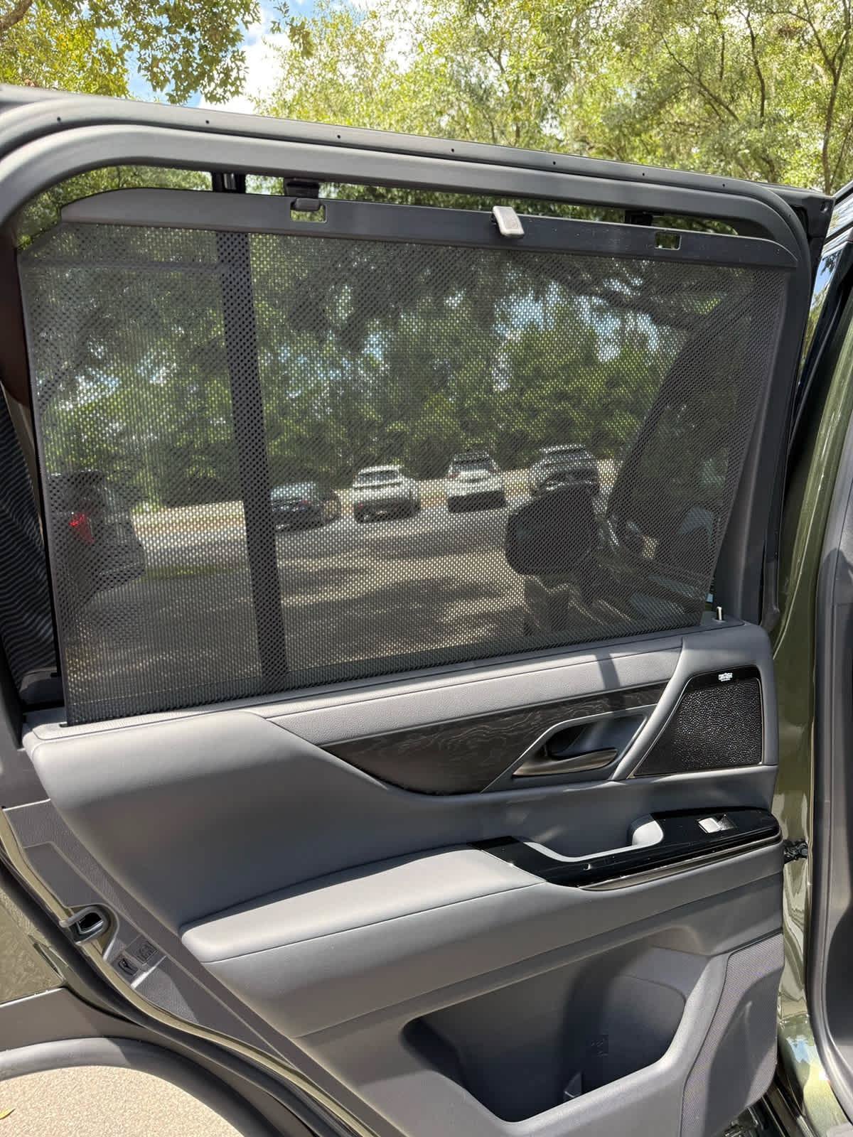 Used 2026 Lexus LX 700h Overtrail w/ Accessory Package (Z1) AWD/4WD image 18