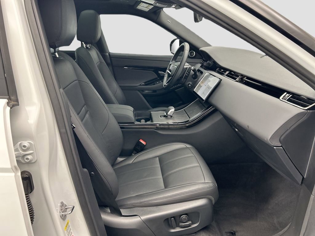 Certified 2025 Land Rover Range Rover Evoque S image 19