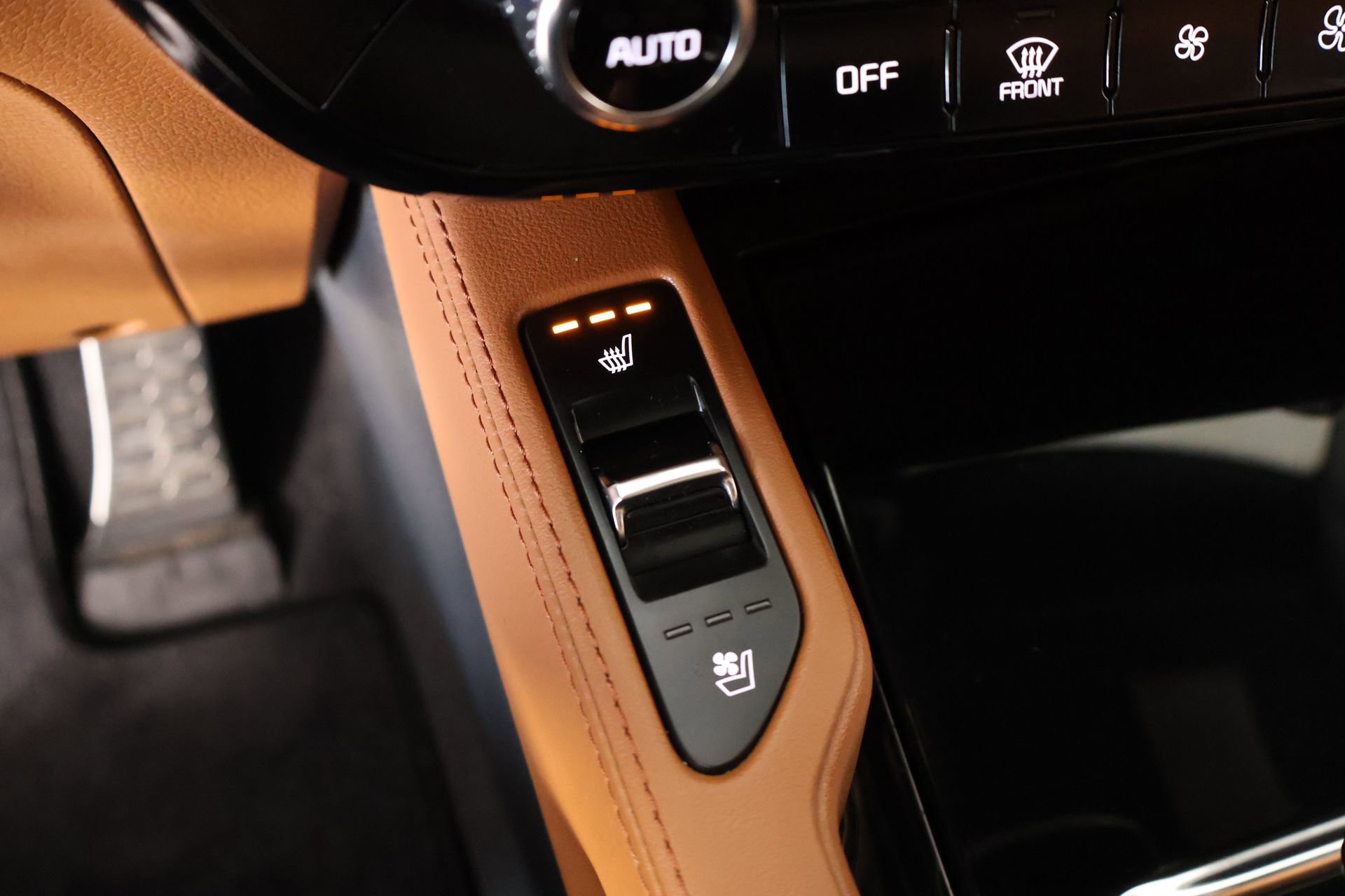 Used 2024 Kia Telluride SX X-Pro AWD/4WD image 8