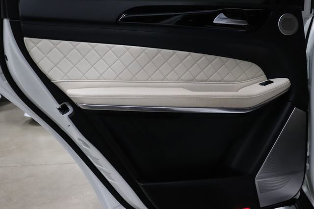 Used 2018 Mercedes-Benz GLS 550 4MATIC image 16