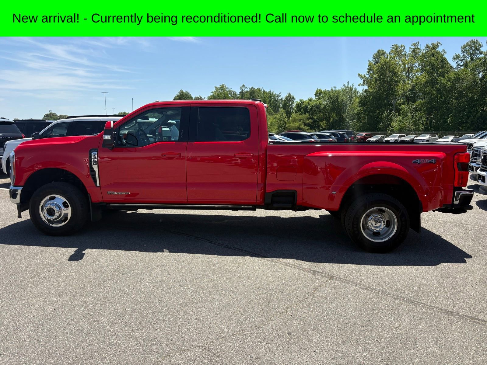 Used 2023 Ford F350 Lariat w/ Lariat Ultimate Package AWD/4WD image 9