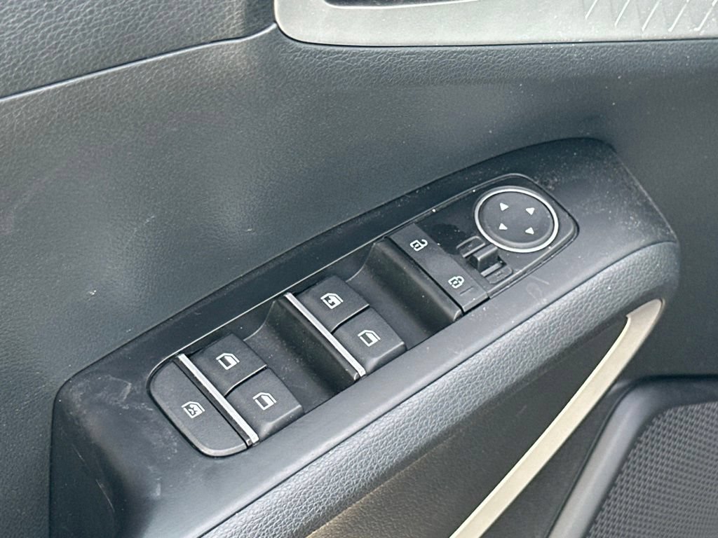 Used 2023 Kia Soul S FWD image 14