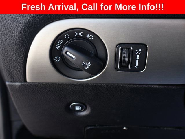Used 2020 Dodge Durango SXT image 31