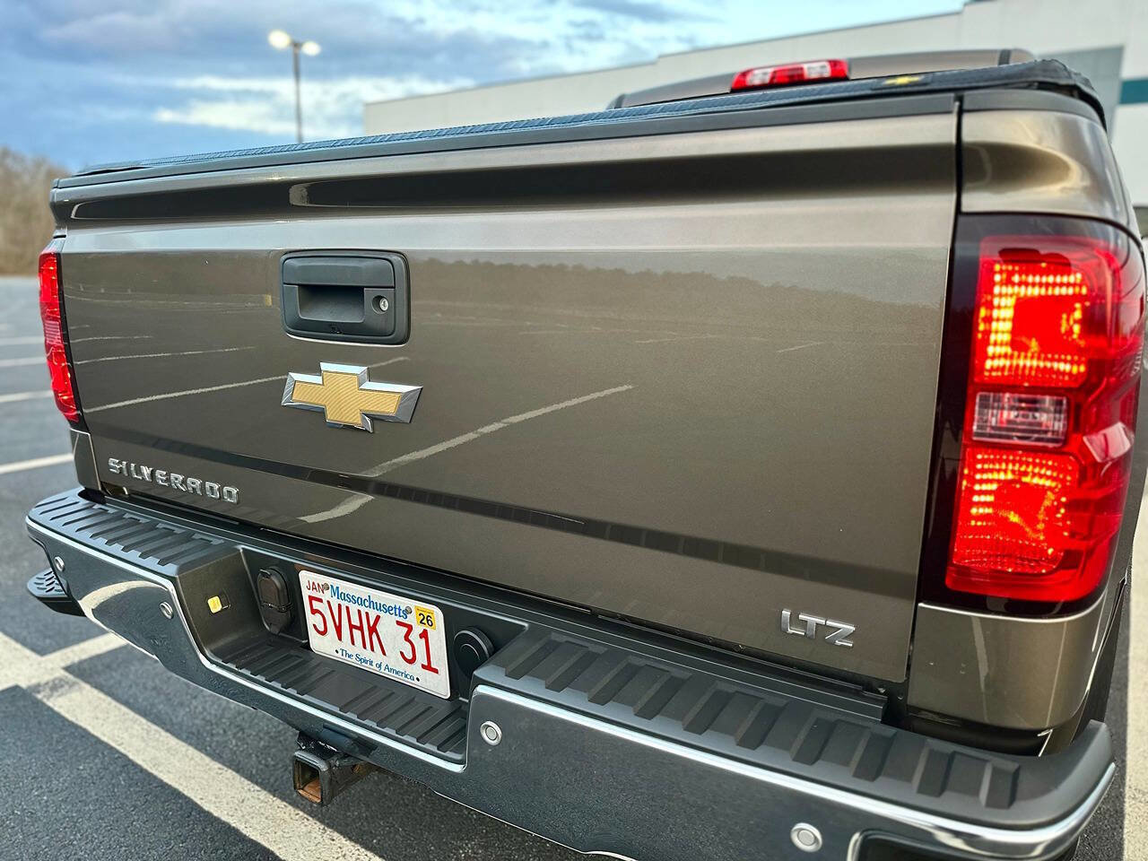 Used 2014 Chevrolet Silverado 1500 LTZ Z71 w/ LTZ Plus Package image 18