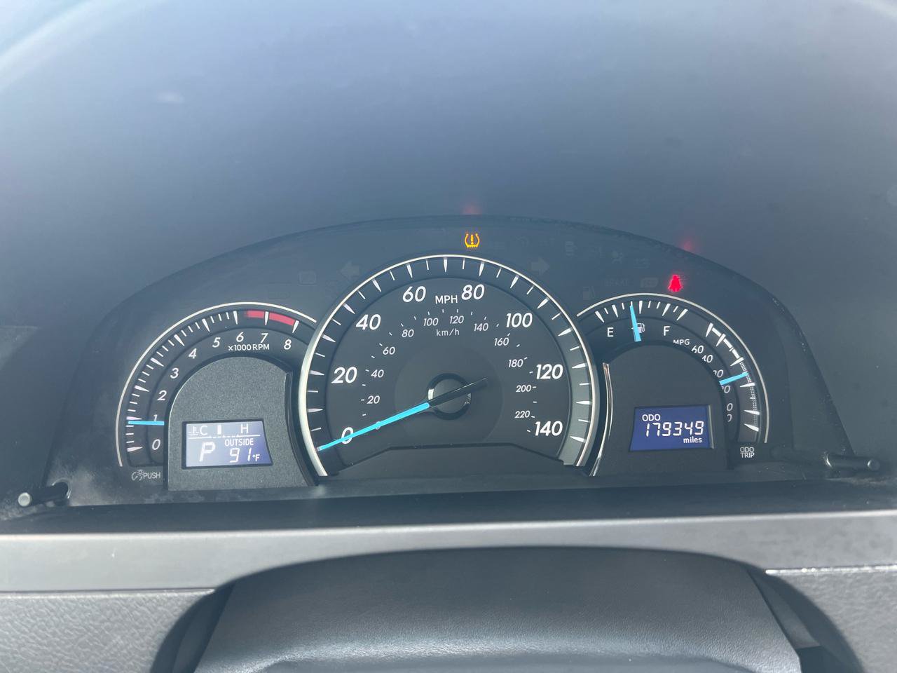 Used 2012 Toyota Camry LE FWD image 19
