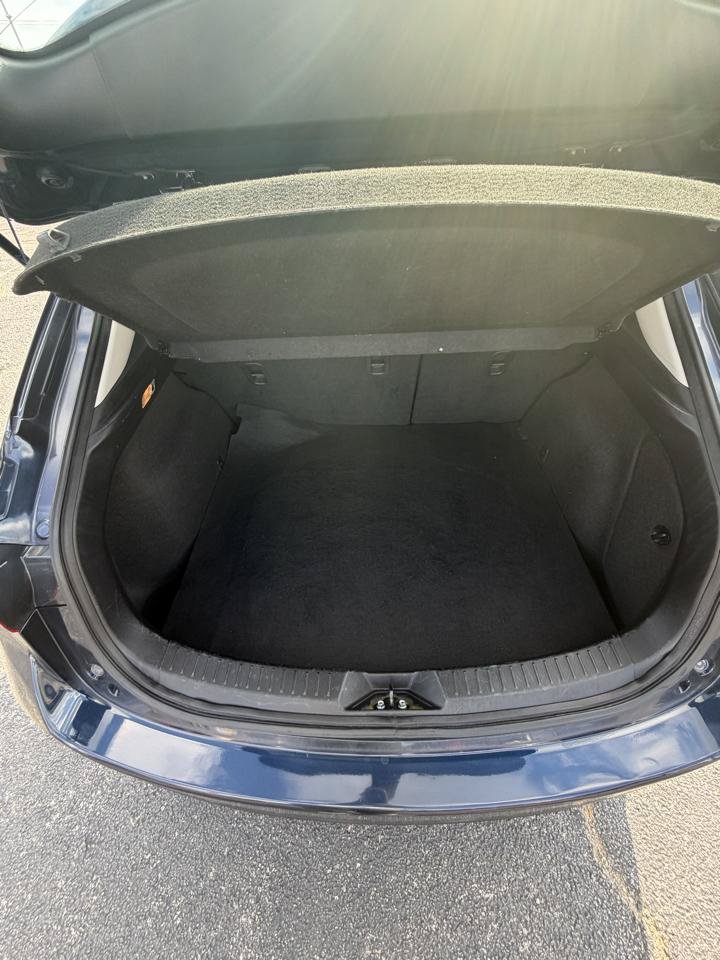 Used 2016 MAZDA MAZDA3 i Sport FWD image 15