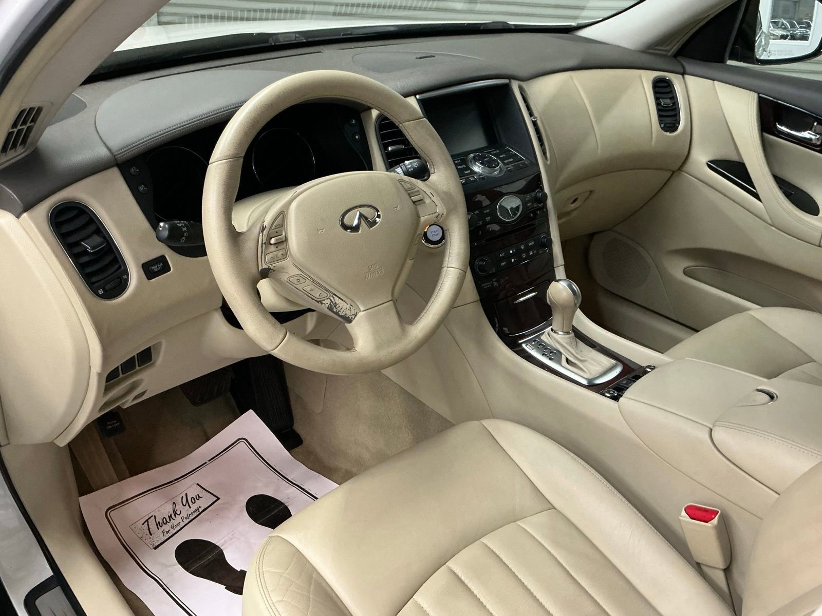 Used 2010 INFINITI EX35 Journey image 9