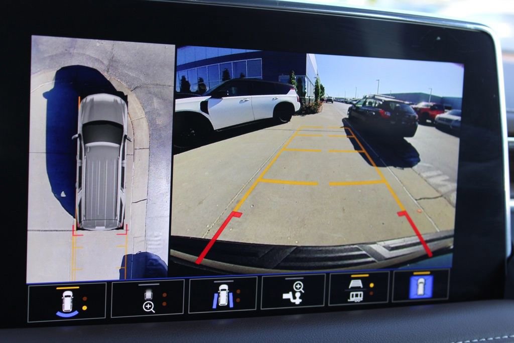 Used 2021 Chevrolet Suburban High Country image 43