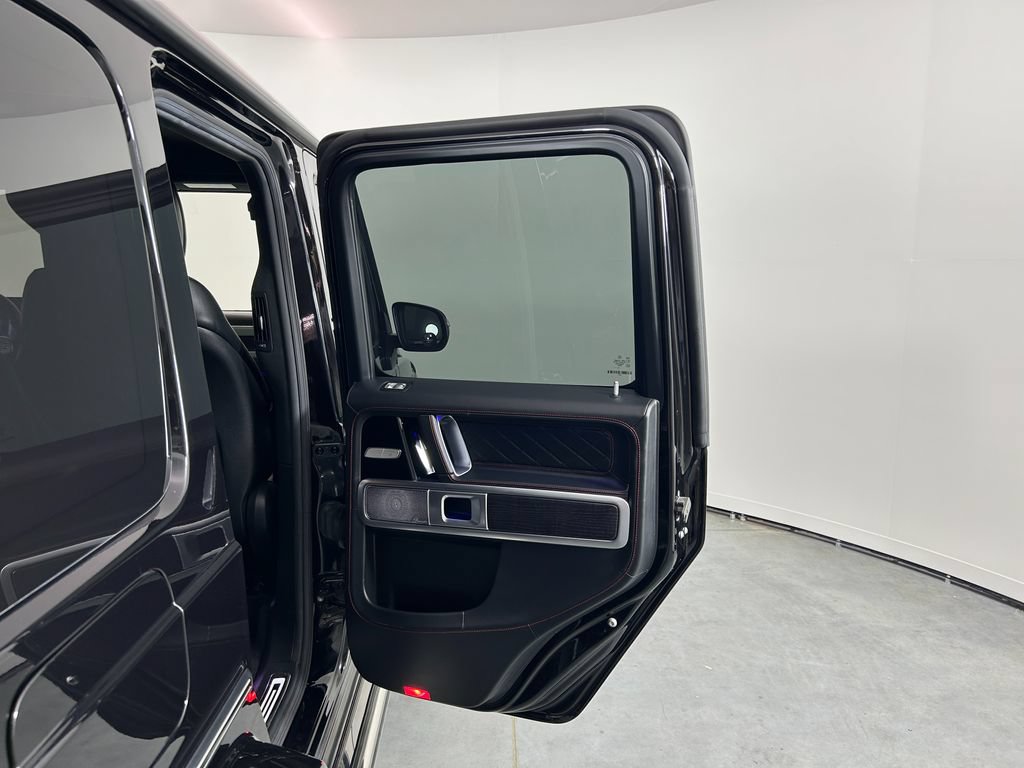 Used 2021 Mercedes-Benz G 550 image 24