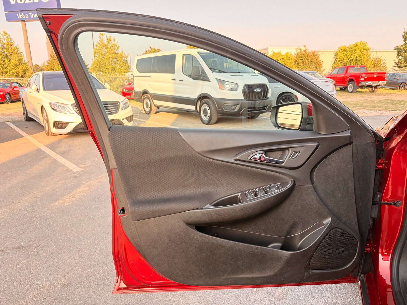 Used 2022 Chevrolet Malibu RS FWD image 13