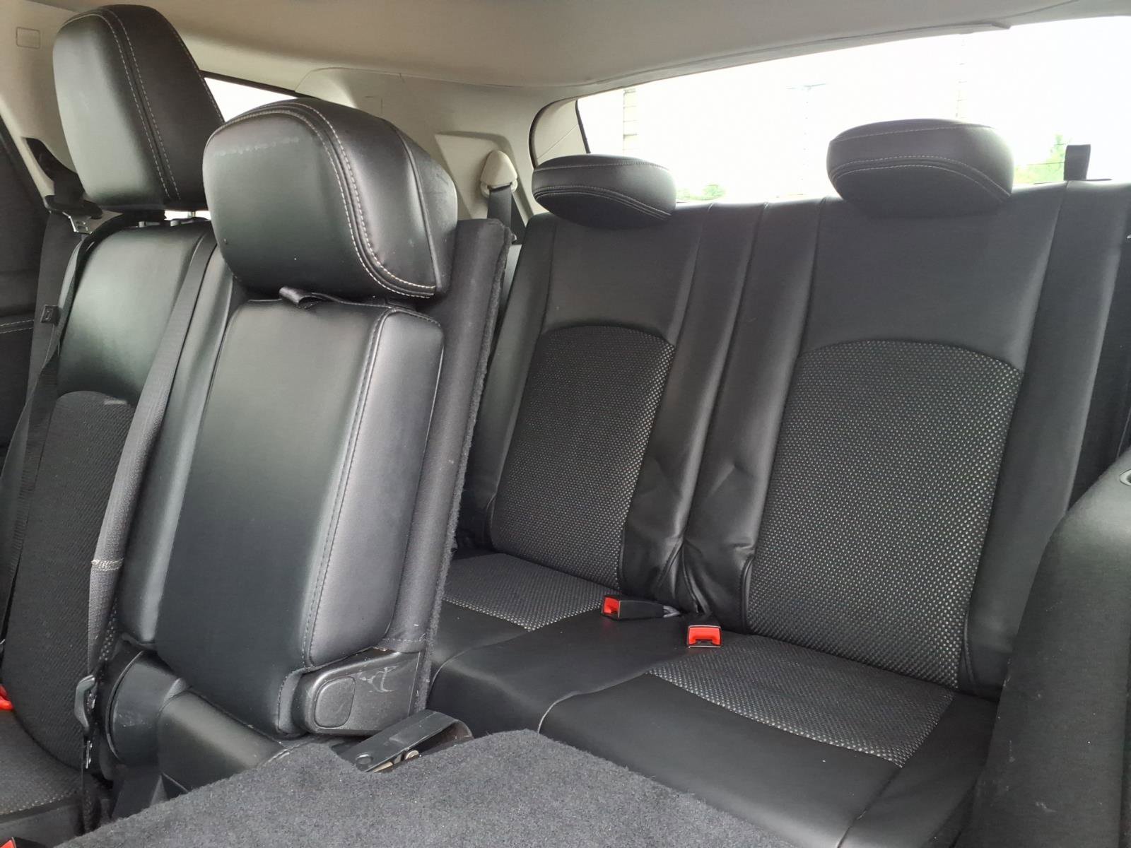 Used 2017 Dodge Journey Crossroad FWD image 10