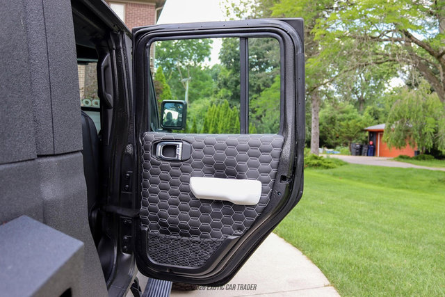 Used 2025 Jeep Gladiator Sport AWD/4WD image 44