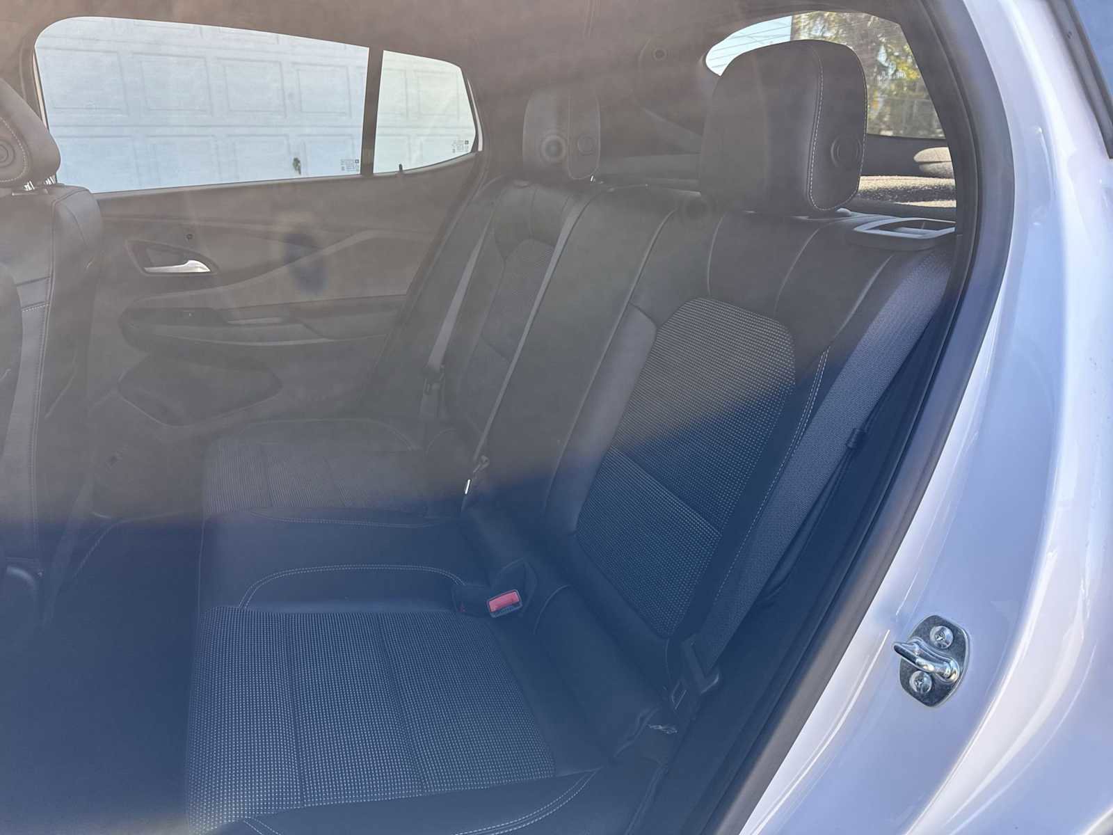 Used 2025 Buick Envista Preferred FWD image 18