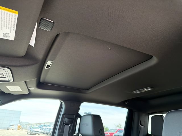 New 2026 GMC Sierra 2500 AT4 w/ AT4 Premium Plus Package AWD/4WD image 15