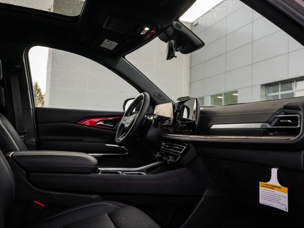 New 2026 Chevrolet Traverse Z71 w/ Enhanced Driving Package image 11