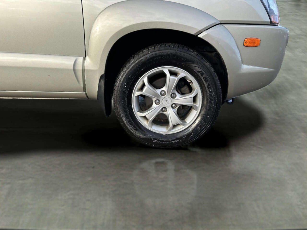 Used 2009 Hyundai Tucson Limited image 27