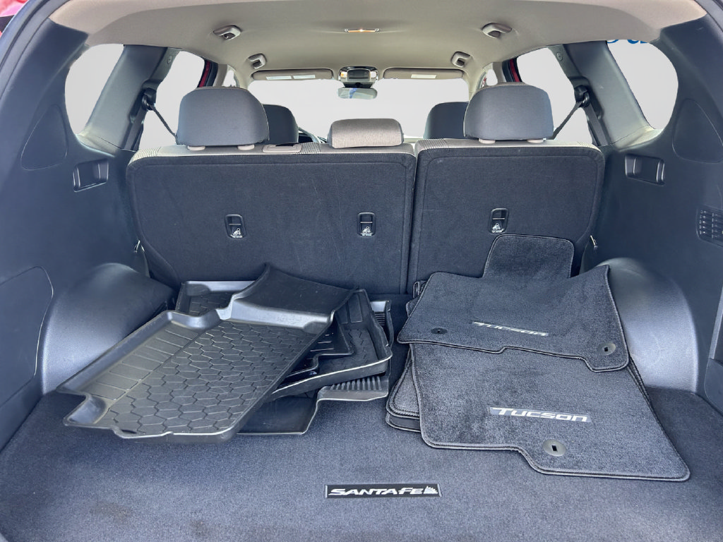 Certified 2023 Hyundai Santa Fe SE FWD image 15