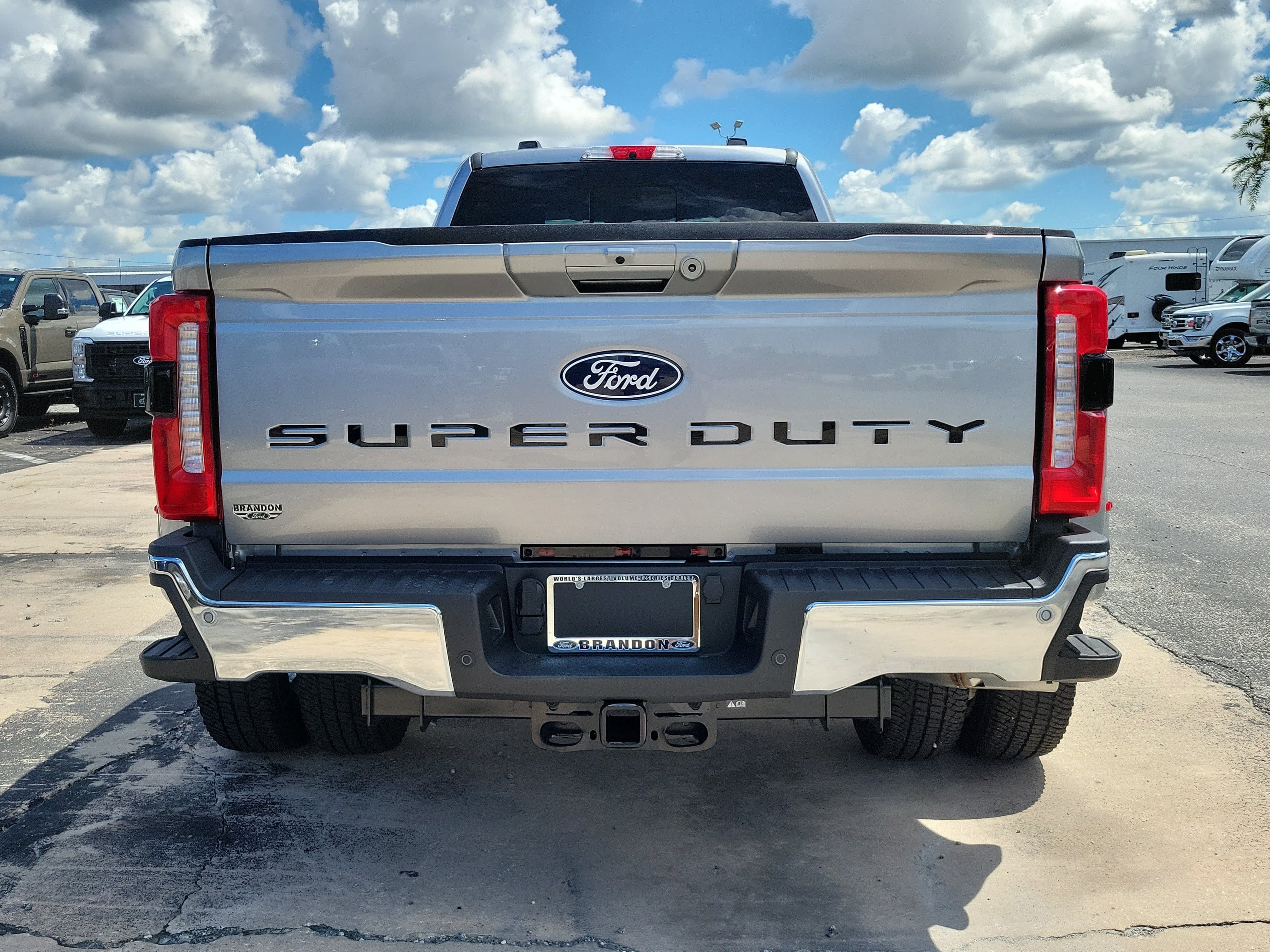 New 2027 Ford F350 Lariat AWD/4WD image 9