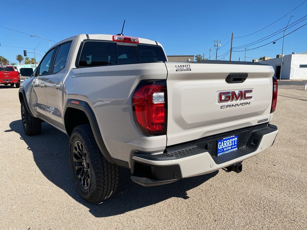 New 2026 GMC Canyon Elevation w/ Convenience Package image 21