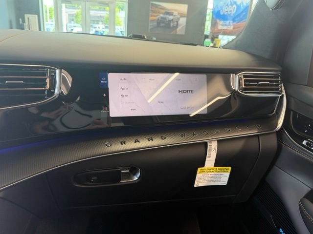 New 2026 Jeep Grand Wagoneer Summit AWD/4WD image 20