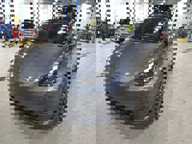 Used 2022 Tesla Model Y Performance image 5