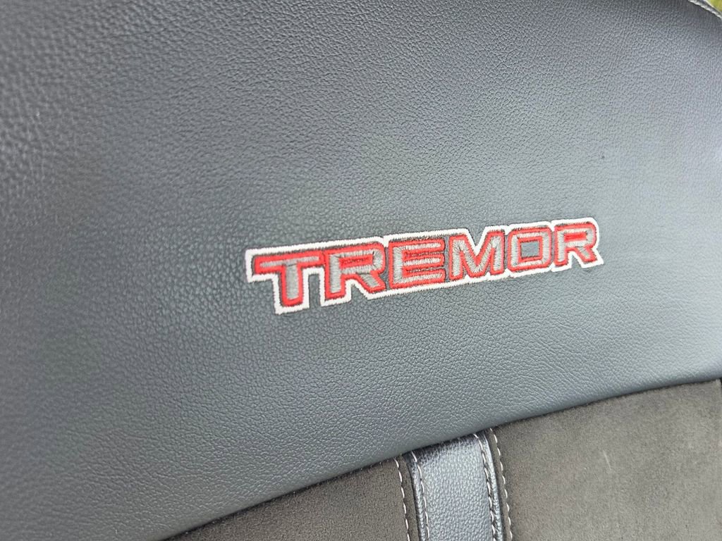 Used 2022 Ford Ranger Lariat w/ Tremor Off-Road Package AWD/4WD image 14