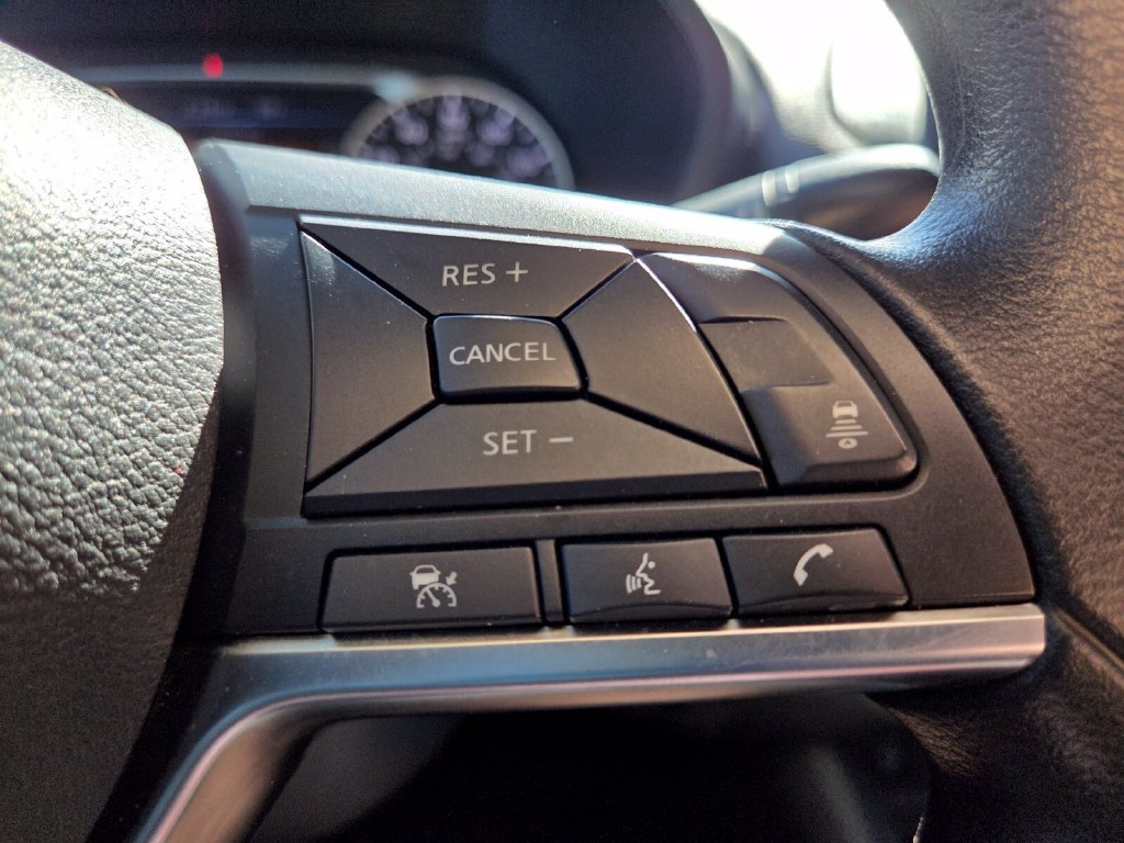 Used 2024 Nissan Sentra SV FWD image 14