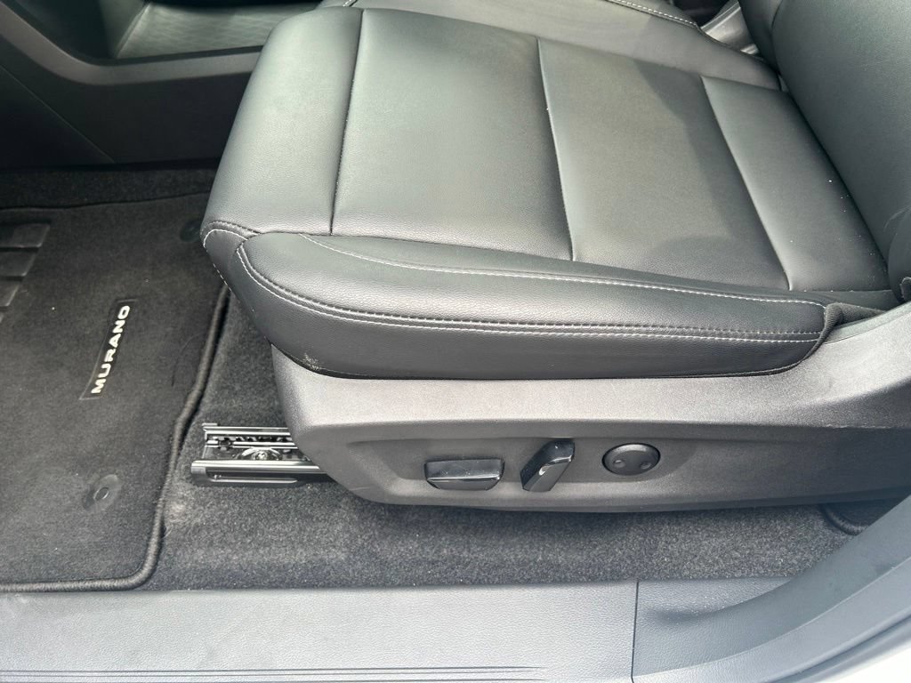 Certified 2025 Nissan Murano SL AWD/4WD image 23