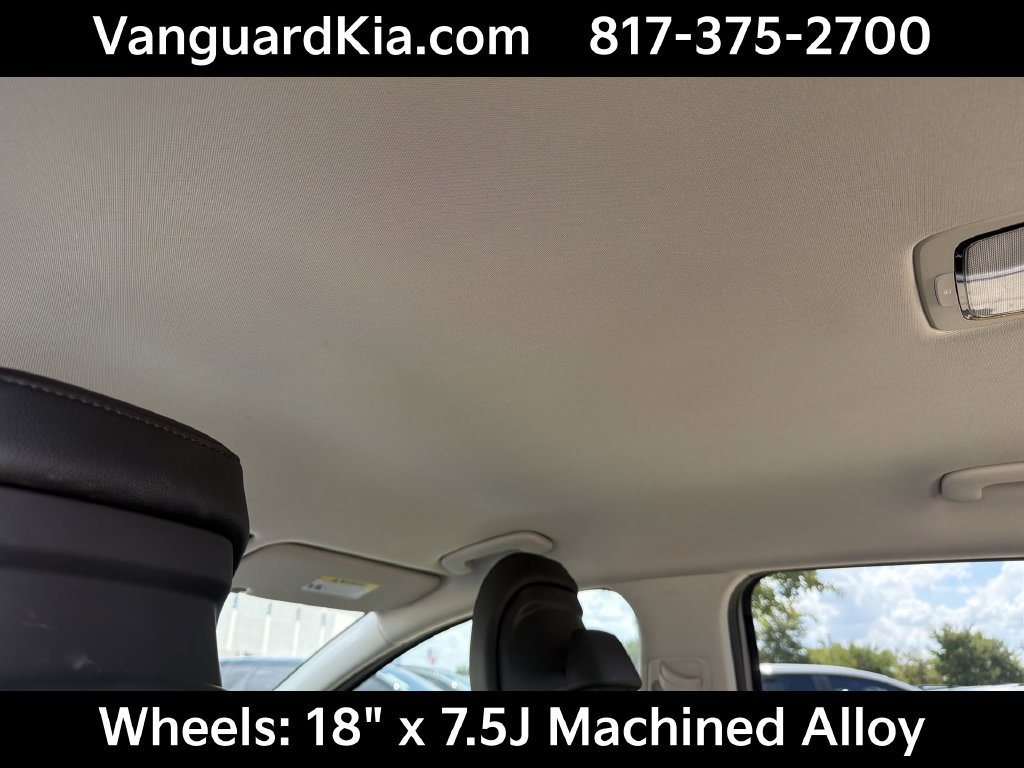 Certified 2026 Kia Sportage EX FWD image 18