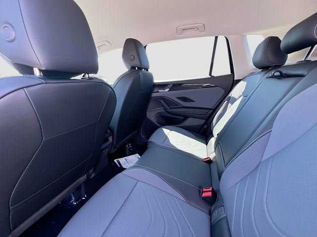 New 2025 Volkswagen Tiguan SE image 23