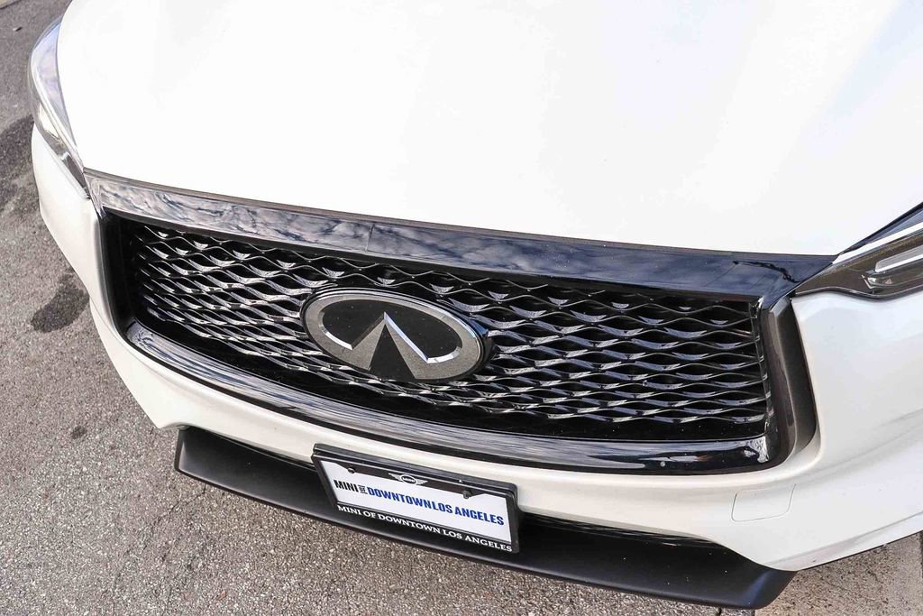 Used 2022 INFINITI QX50 Luxe w/ Appearance Package image 8