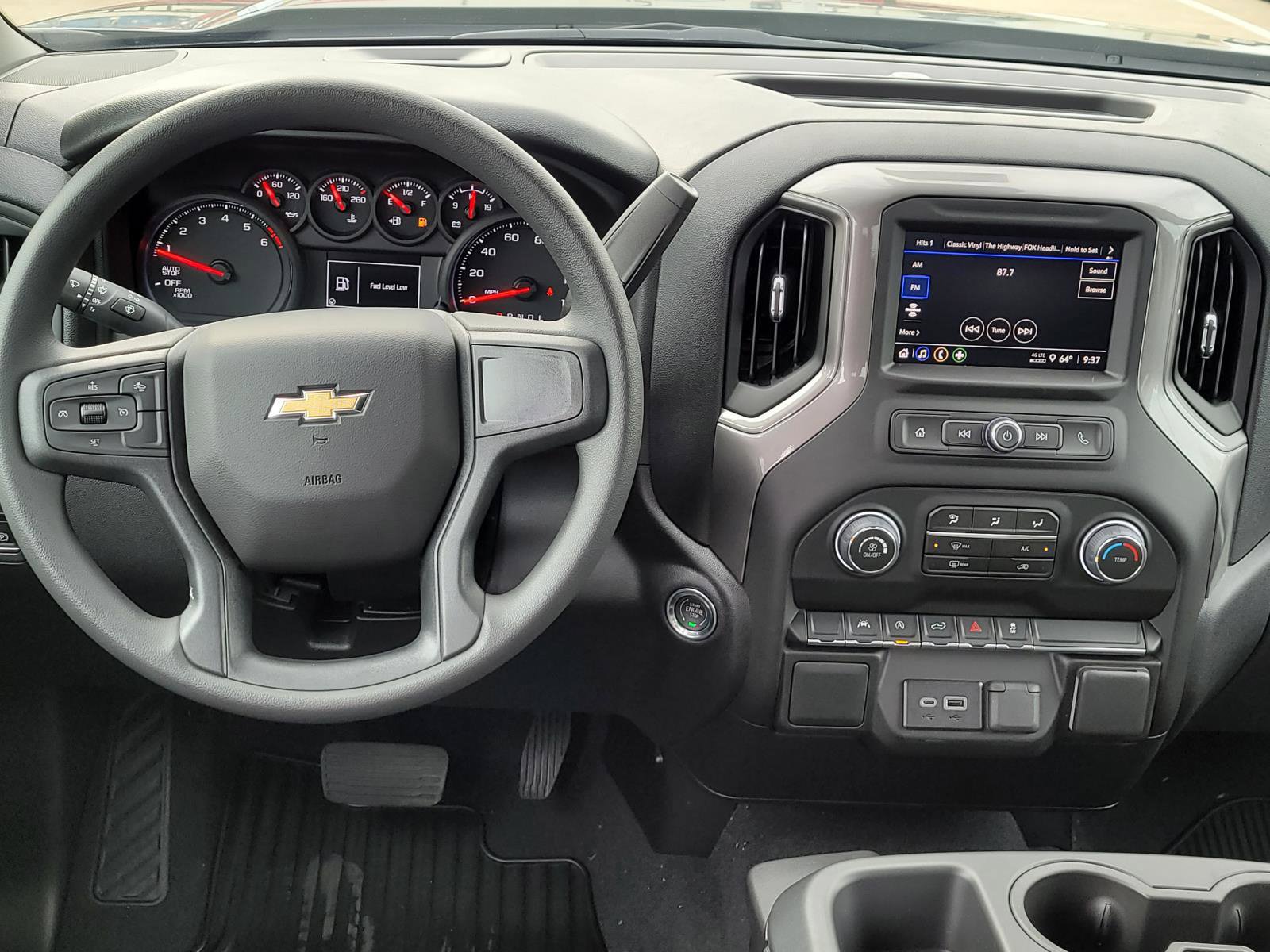 New 2026 Chevrolet Silverado 1500 Custom AWD/4WD image 10