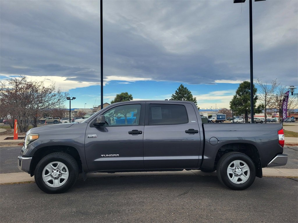 Used 2018 Toyota Tundra SR5 w/ SR5 Upgrade Package image 8