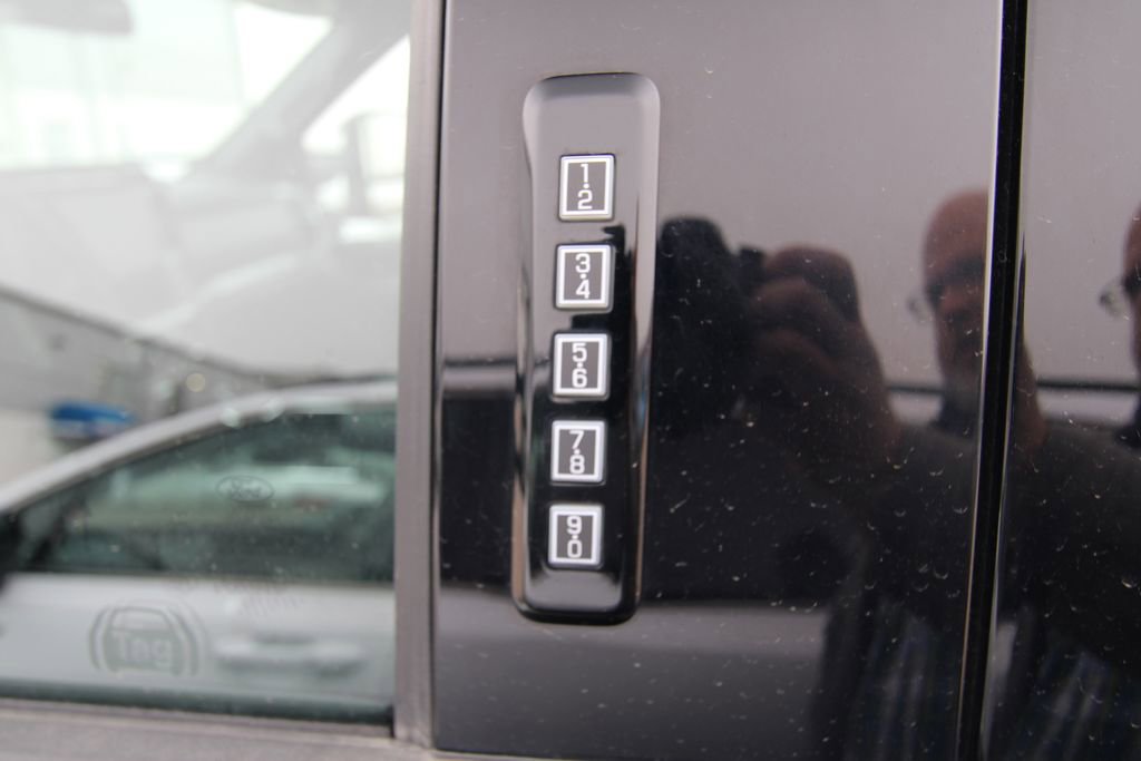 Used 2023 Ford F150 XLT w/ Equipment Group 302A High image 38