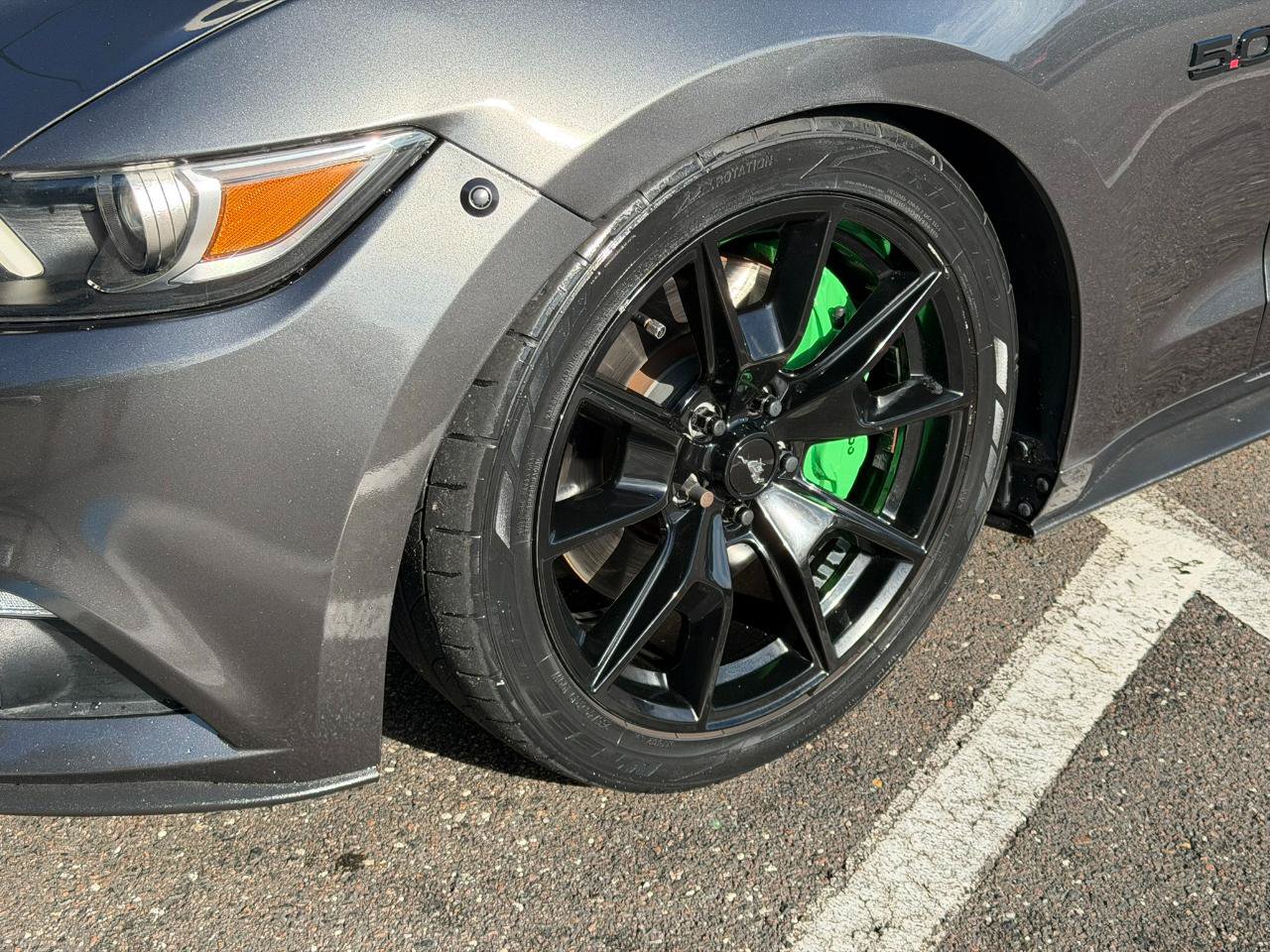 Used 2017 Ford Mustang GT w/ Black Accent Package RWD image 7