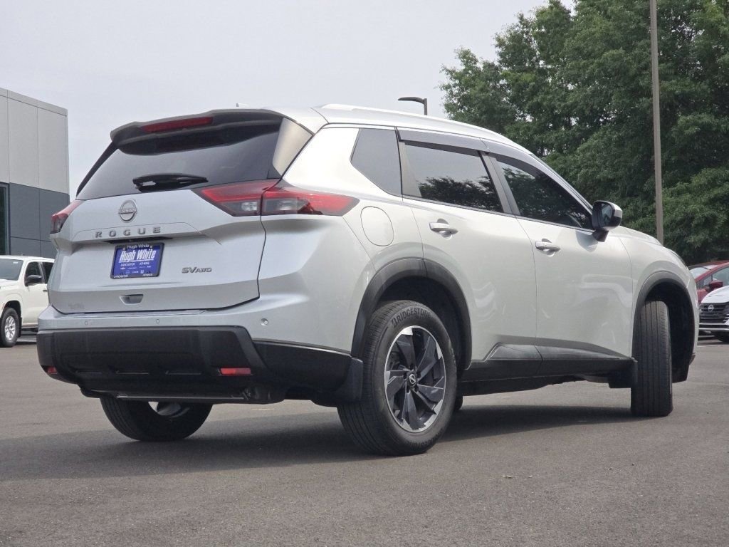 Used 2024 Nissan Rogue SV w/ SV Premium Package AWD/4WD image 21
