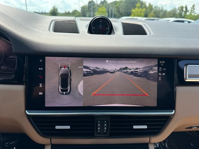 Used 2022 Porsche Cayenne S AWD/4WD image 28