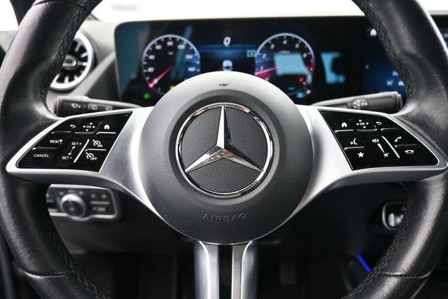 Used 2025 Mercedes-Benz GLA 250 4MATIC image 28