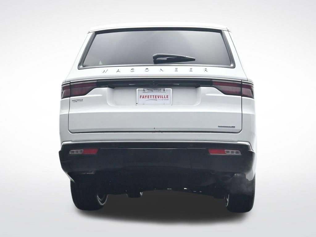 Used 2024 Jeep Wagoneer Series II w/ Flexible Seating Group image 27