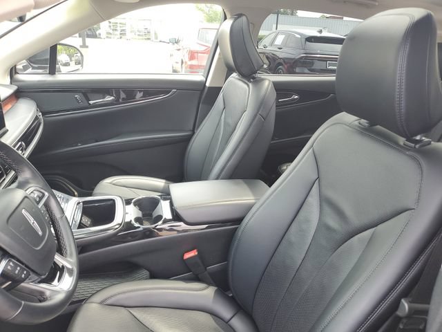 Certified 2023 Lincoln Nautilus Reserve AWD/4WD image 7