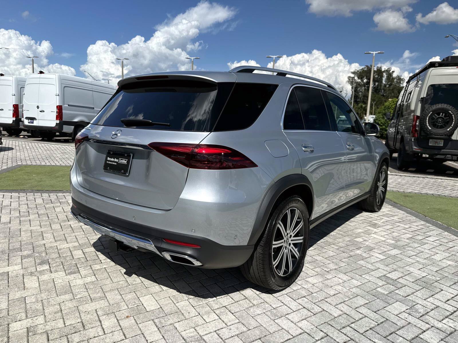 Certified 2025 Mercedes-Benz GLE 350 4MATIC image 5