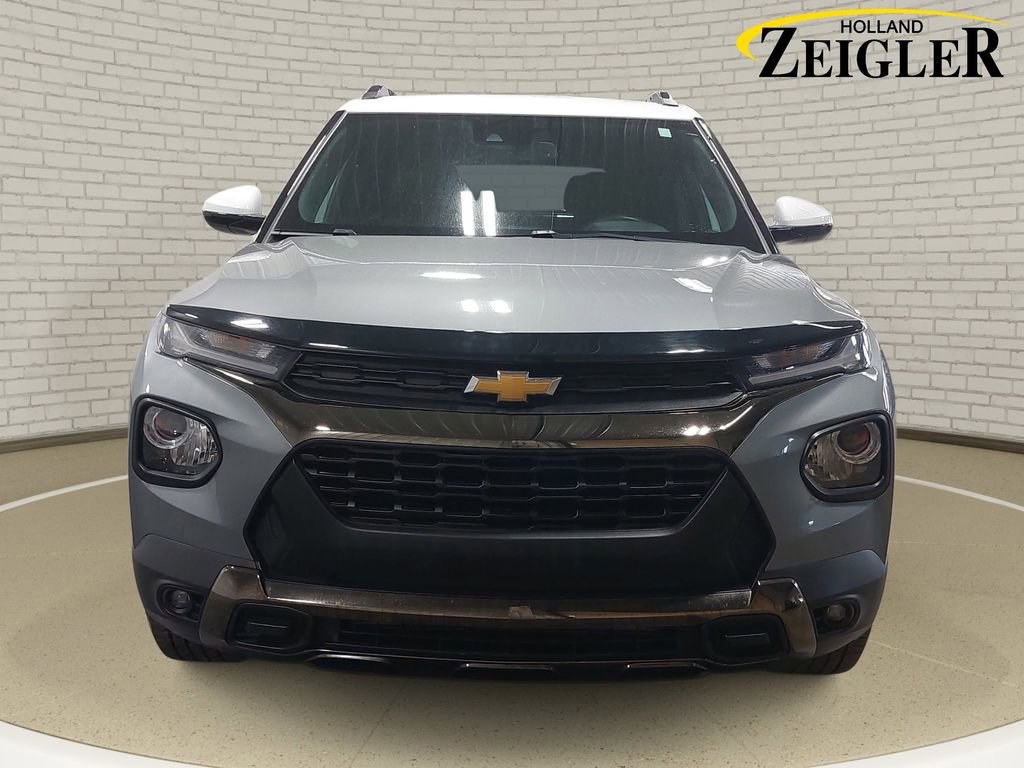 Used 2023 Chevrolet TrailBlazer ACTIV w/ Technology Package image 2