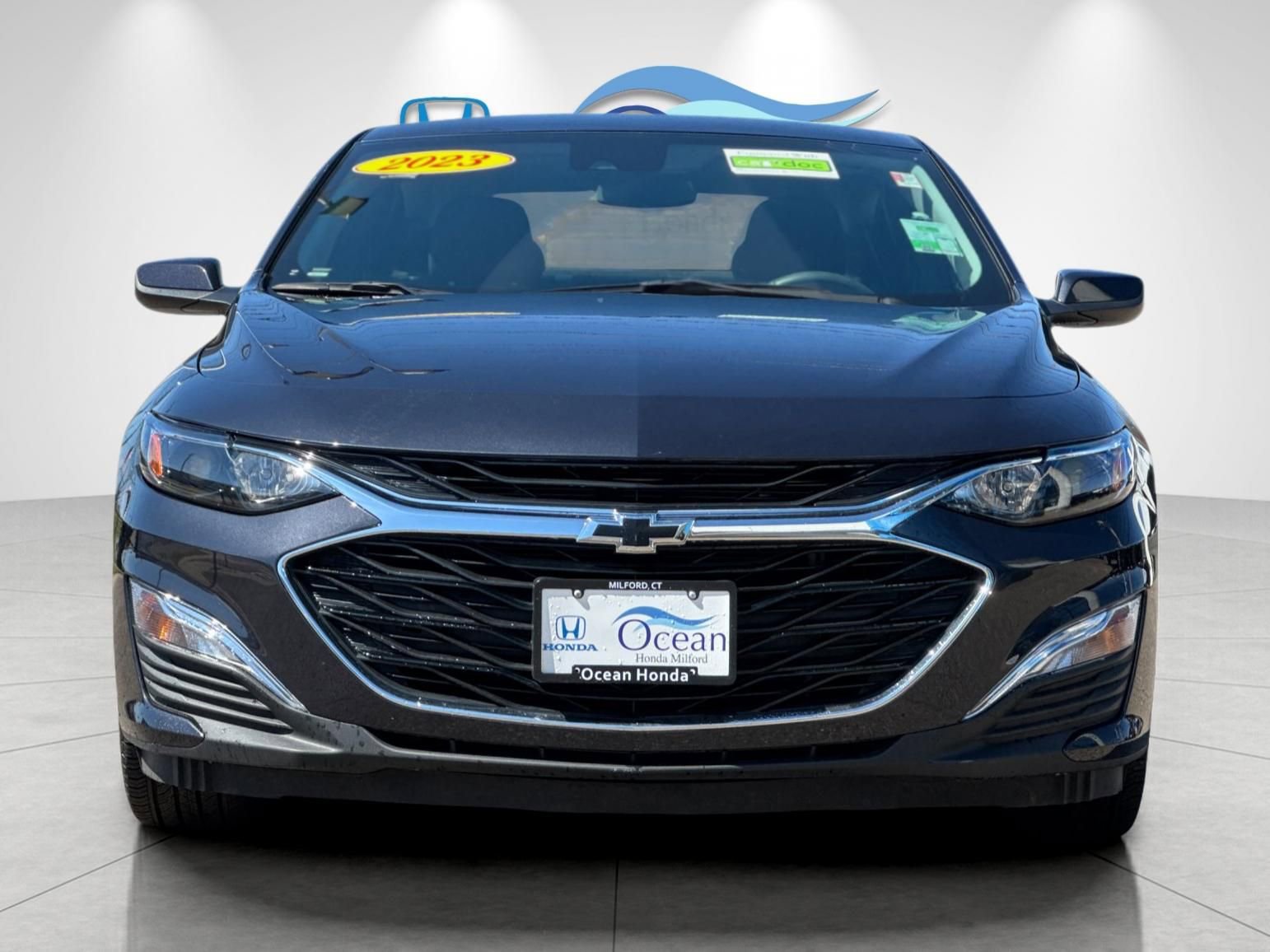 Used 2023 Chevrolet Malibu RS w/ LPO, Floor Liner Package FWD image 8