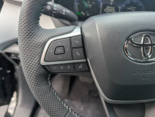 New 2026 Toyota Sienna XSE FWD image 13