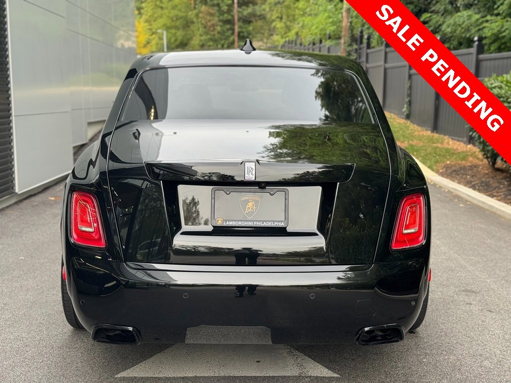 Used 2023 Rolls-Royce Phantom Sedan image 5