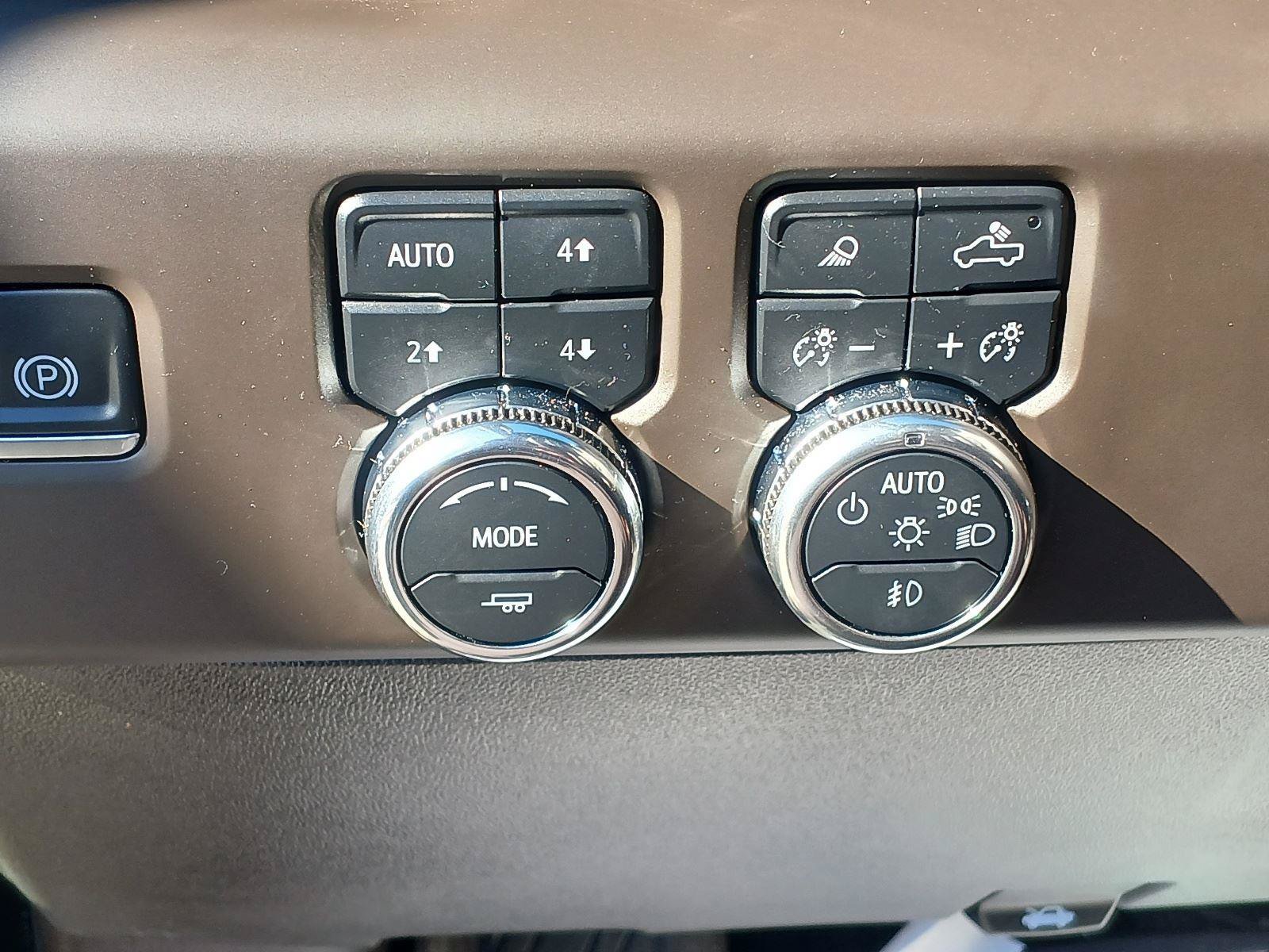 Used 2024 GMC Sierra 1500 Denali AWD/4WD image 23